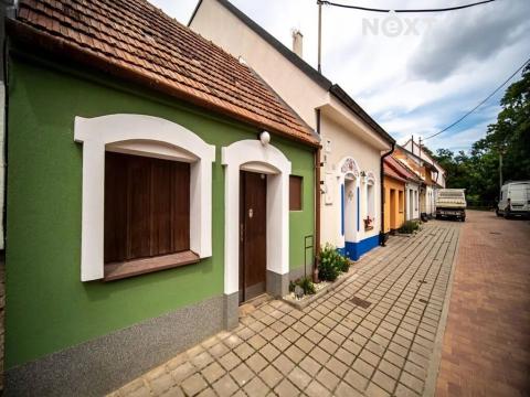 Prodej vinného sklepa, Prušánky, 32 m2