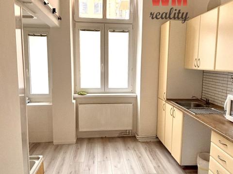 Pronájem bytu 2+1, Karlovy Vary, Moskevská, 43 m2