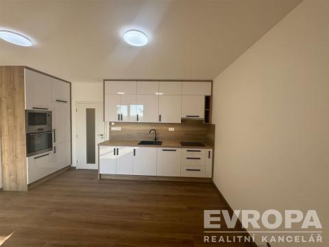 Pronájem bytu 2+kk, Havlíčkův Brod, 39 m2