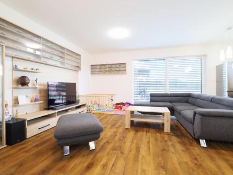 Prodej bytu 4+kk, Nové Hrady, Vilová čtvrť, 89 m2