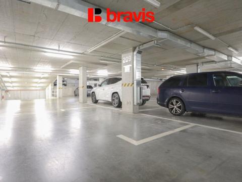 Pronájem garáže, Brno - Trnitá, Spálená, 13 m2