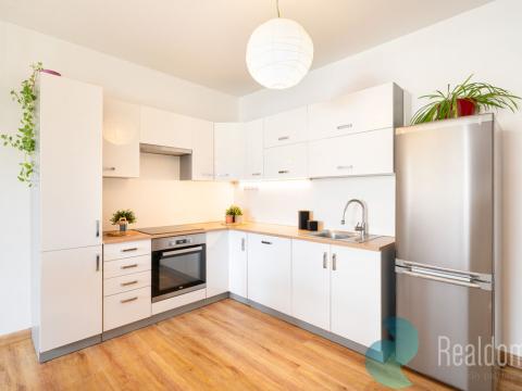 Prodej bytu 2+kk, České Budějovice - České Budějovice 2, České Vrbné, 69 m2