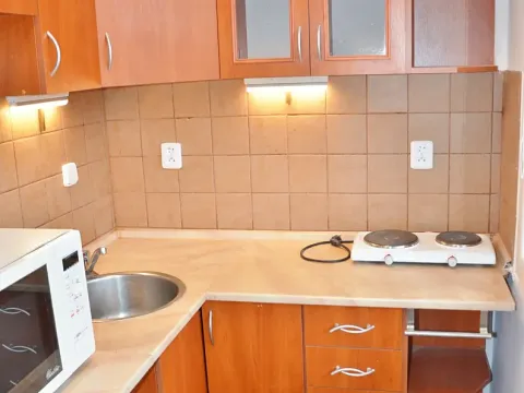 Pronájem bytu 1+kk, Praha - Krč, Jánošíkova, 37 m2