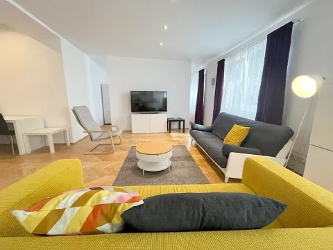Pronájem bytu 2+kk, Praha - Střešovice, Za Pohořelcem, 66 m2