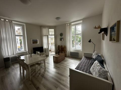 Pronájem bytu 2+kk, Praha - Vinohrady, Rumunská, 68 m2