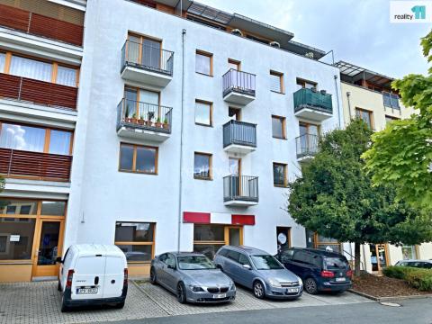 Prodej obchodního prostoru, Přeštice, Husova, 47 m2