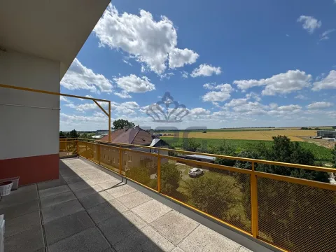Prodej bytu 3+kk, Pohořelice, Znojemská, 115 m2