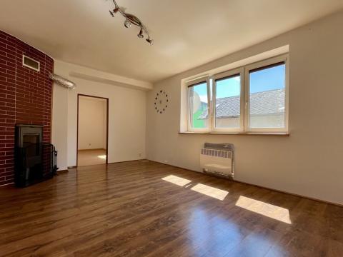 Pronájem bytu 3+1, Rapotín, Jesenická, 77 m2