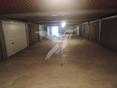 Pronájem garáže, Plzeň, Karla Vokáče, 14 m2