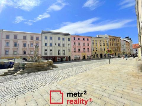 Pronájem bytu 3+kk, Olomouc, Dolní náměstí, 93 m2