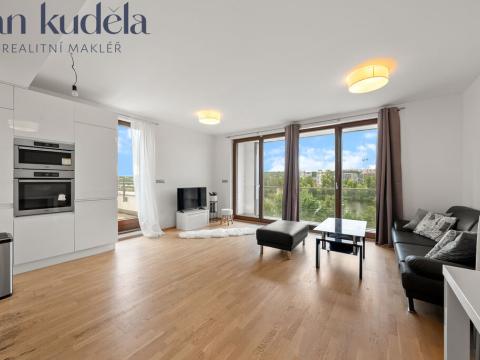 Pronájem bytu 3+kk, Praha - Holešovice, V háji, 74 m2