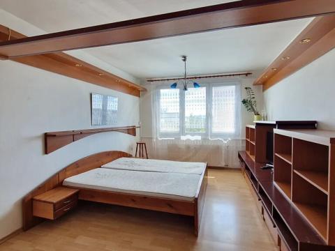 Pronájem bytu 2+kk, České Budějovice, Staroměstská, 43 m2