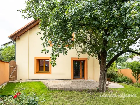 Pronájem bytu 6+kk a větší, Praha - Královice, K Uhříněvsi, 221 m2