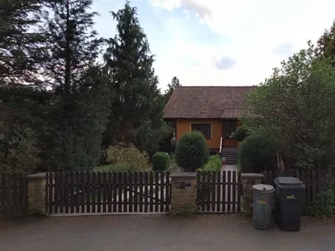 Prodej podílu rodinného domu, Provodín, 350 m2