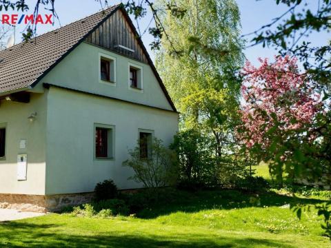 Pronájem rodinného domu, Nadějkov - Nepřejov, 360 m2