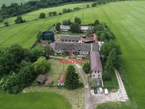 Prodej výrobních prostor, Doubravice, 2700 m2