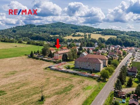 Prodej bytu 2+1, Žandov, Pod Dubovkou, 66 m2
