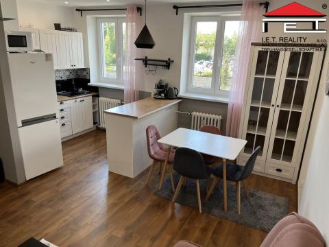 Prodej bytu 2+kk, Frýdek-Místek, Bruzovská, 39 m2