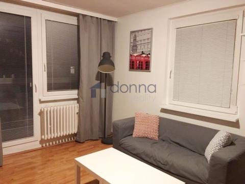 Pronájem bytu 1+kk, Praha, Bouřilova, 36 m2