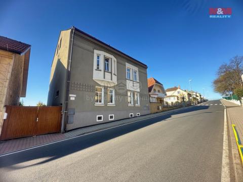 Pronájem bytu 1+kk, Dobrovice, Komenského, 20 m2