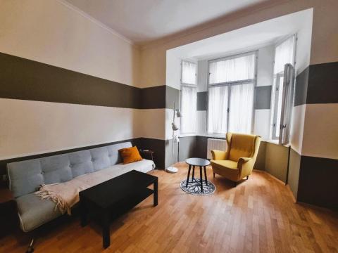 Pronájem bytu 2+kk, Praha - Vinohrady, Rumunská, 57 m2