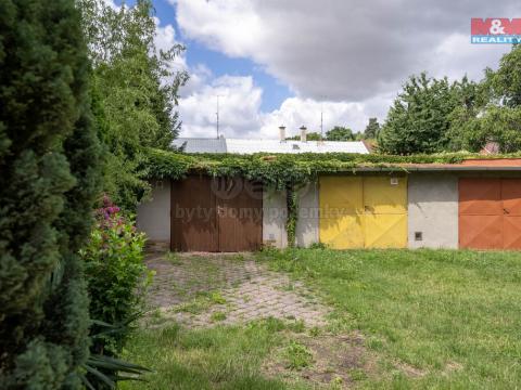 Prodej garáže, Šternberk, Uničovská, 21 m2