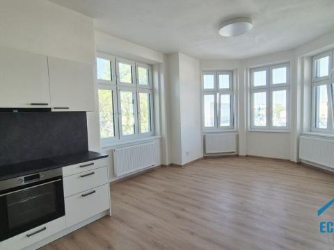 Pronájem bytu 2+kk, Kolín, Havlíčkova, 56 m2