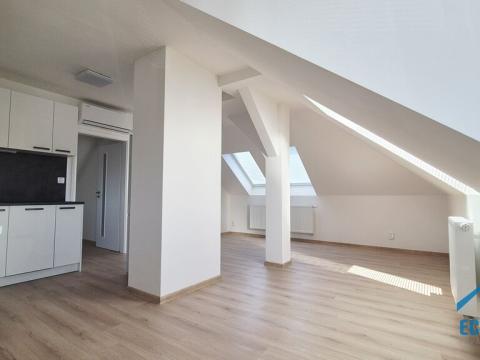Pronájem bytu 2+kk, Kolín, Havlíčkova, 56 m2