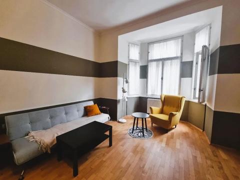 Pronájem bytu 2+kk, Praha - Vinohrady, Rumunská, 57 m2