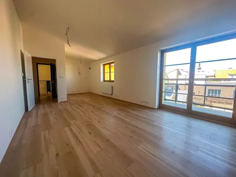 Prodej bytu 3+kk, Velvary, Chržínská, 91 m2