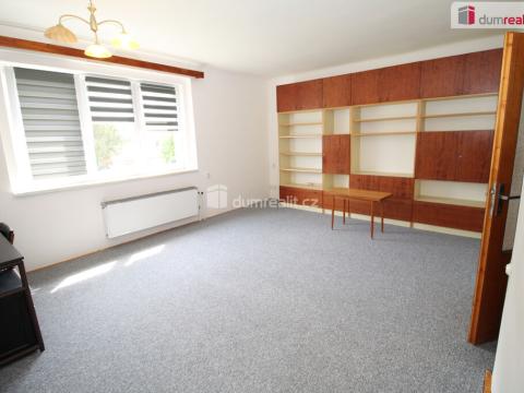 Prodej bytu 3+1, Mariánské Lázně - Úšovice, Dukelská, 93 m2