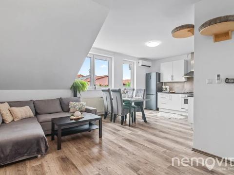 Prodej bytu 2+kk, Nehvizdy, Pražská, 66 m2