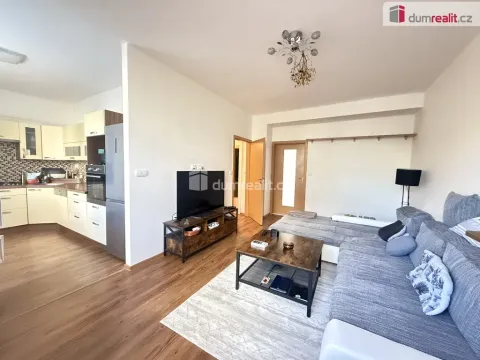 Pronájem bytu 2+kk, Ústí nad Labem - Bukov, Dukelských hrdinů, 53 m2