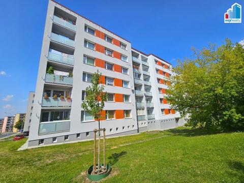 Prodej bytu 3+1, Holýšov, Pod Makovým vrchem, 66 m2