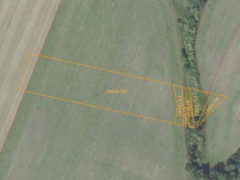 Dražba pole, Kostelec nad Černými lesy, 4541 m2