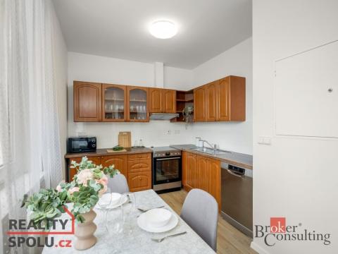 Prodej bytu 3+1, Praha - Modřany, Mráčkova, 62 m2