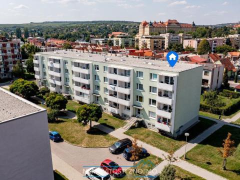 Prodej bytu 3+1, Znojmo, Dukelských bojovníků, 75 m2