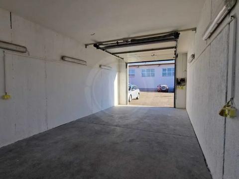 Pronájem komerční nemovitosti, České Budějovice, Dobrovodská, 38 m2