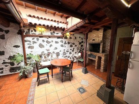 Prodej zemědělské usedlosti, La Orotava, Španělsko, 92 m2
