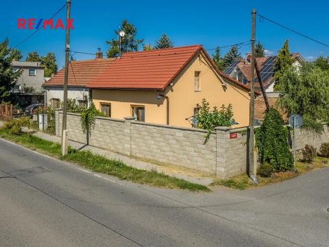 Prodej rodinného domu, Bašť, Hlavní, 79 m2