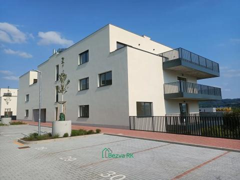 Pronájem bytu 1+kk, Beroun, Na Morákově, 29 m2