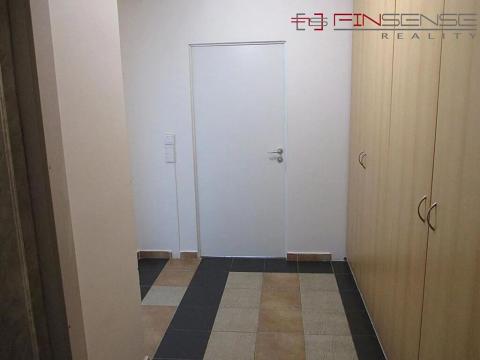 Pronájem bytu 2+kk, Kladno, Mládežnická, 45 m2