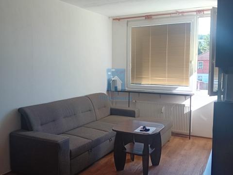 Pronájem bytu 2+1, Jince, Zborovská, 42 m2