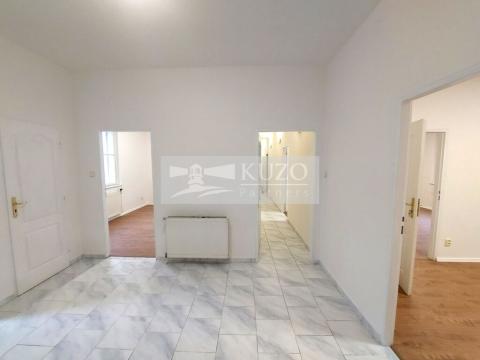 Pronájem bytu 5+1, Praha, Na Březince, 150 m2