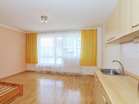 Pronájem bytu 1+kk, Praha - Libeň, Kurta Konráda, 25 m2
