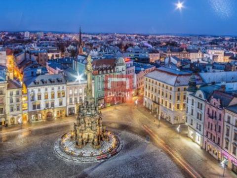 Prodej bytu 2+kk, Olomouc, Dolní náměstí, 57 m2