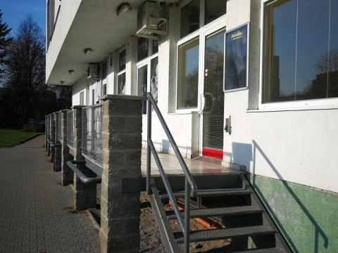 Pronájem obchodního prostoru, Ostrava, Adamusova, 60 m2