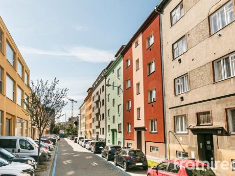 Pronájem bytu 2+1, Brno, Podnásepní, 65 m2