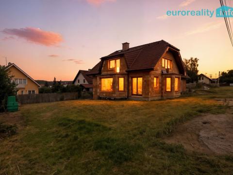 Prodej rodinného domu, Broumy, Školní, 247 m2