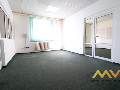 Pronájem kanceláře, Hradec Králové - Slezské Předměstí, Bieblova, 35 m2